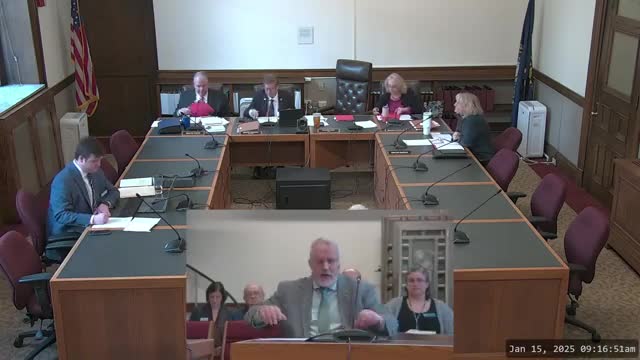 Committee approves apprentice guide license to let candidates accompany licensed guides