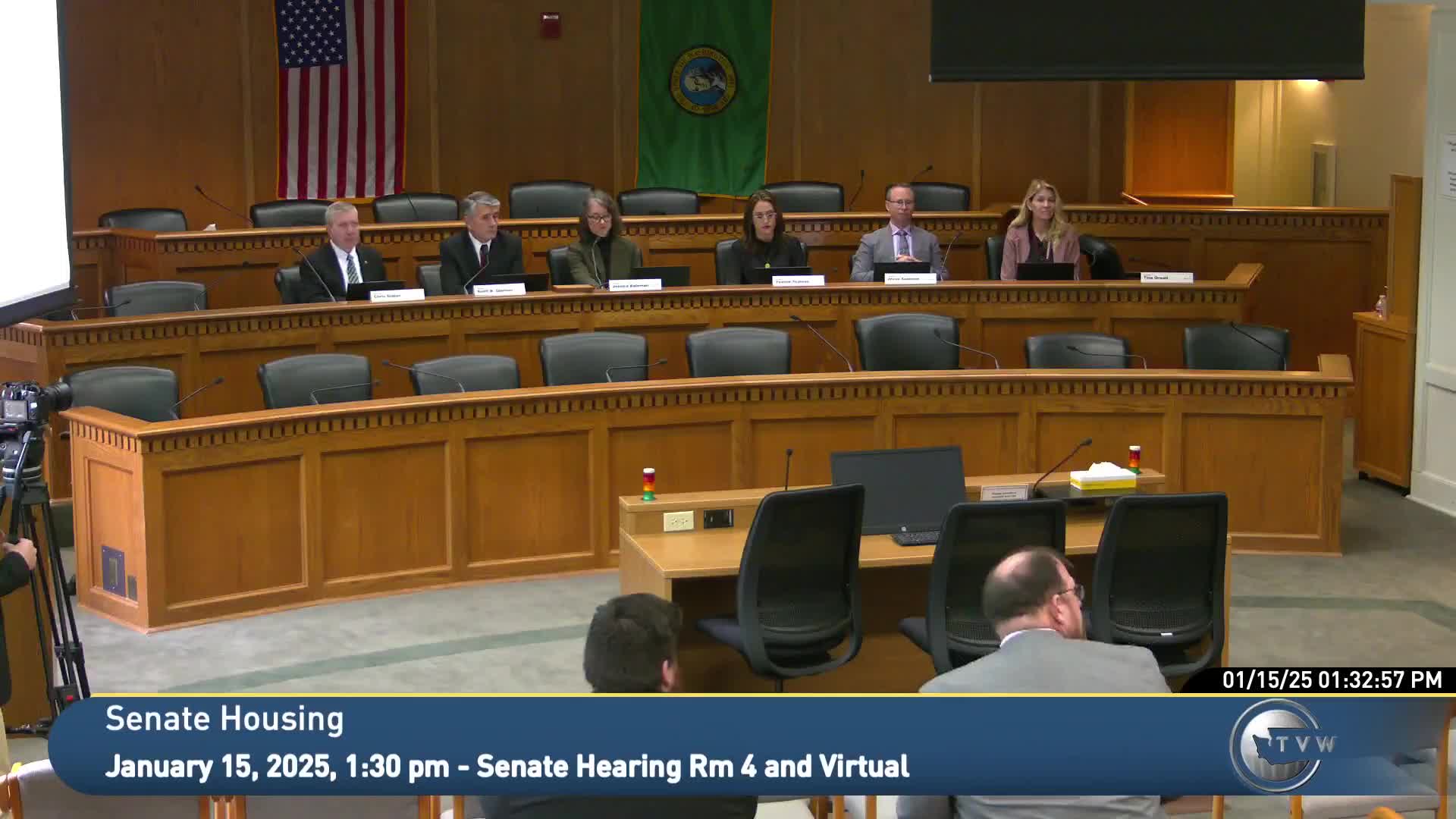 Senate Housing Committee reviews SB 5129 to refine rules for common-interest communities