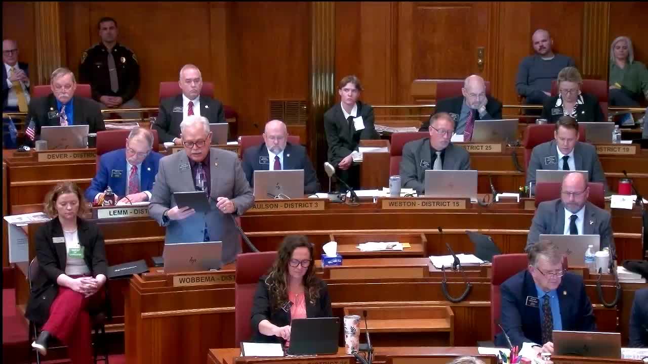 Senate approves multiple bills on child support, agriculture IDs, licensing and health; physician assistant compact fails