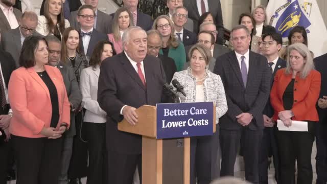 Massachusetts lawmakers pass landmark bills to lower prescription drug costs for patients