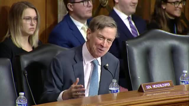 Idaho Governor criticizes windmill project and advocates for nuclear energy resurgence