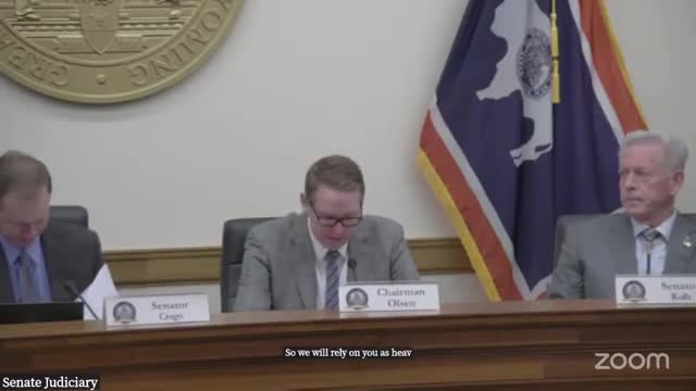 Panel approves bill to let law enforcement remove residential squatters; amendments cut fee and paperwork requirements