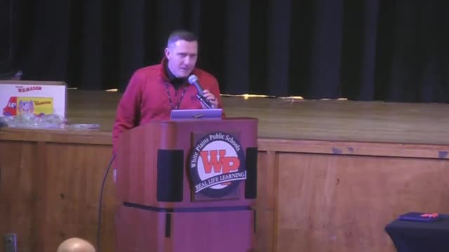 Cheerleading team wins historic award amid flu concerns at school event