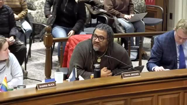 County officials confront urgent housing crisis for man with service dog amid freezing temperatures