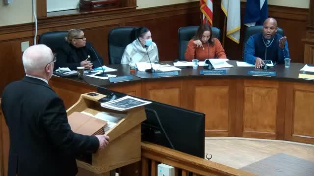 City Council demands transparency as mayor blocks consultant's appearance on critical reports