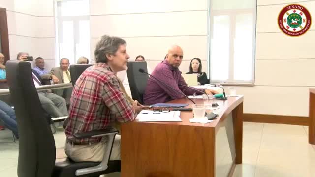 Puerto Rico residents demand return of fishing village lands amid municipal tensions