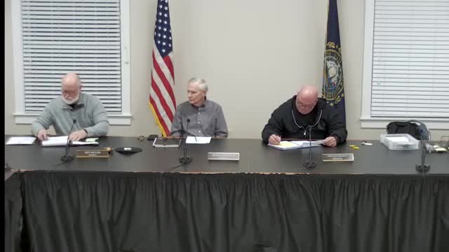 Selectmen hear early interest in raising veterans' tax credit; public commenter urges school-board engagement