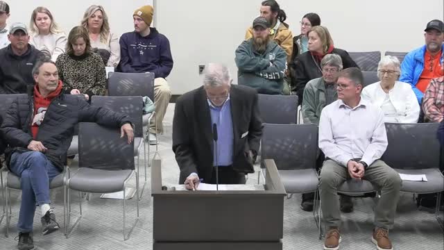 Council approves rezoning for Lake Wylie dredging business with deed‑restriction condition