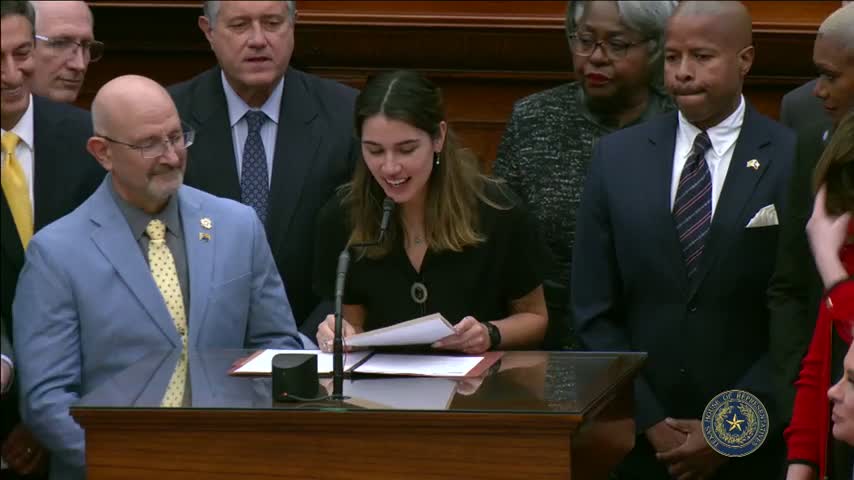 House unanimously adopts HR 114 to commemorate International Holocaust Remembrance Day