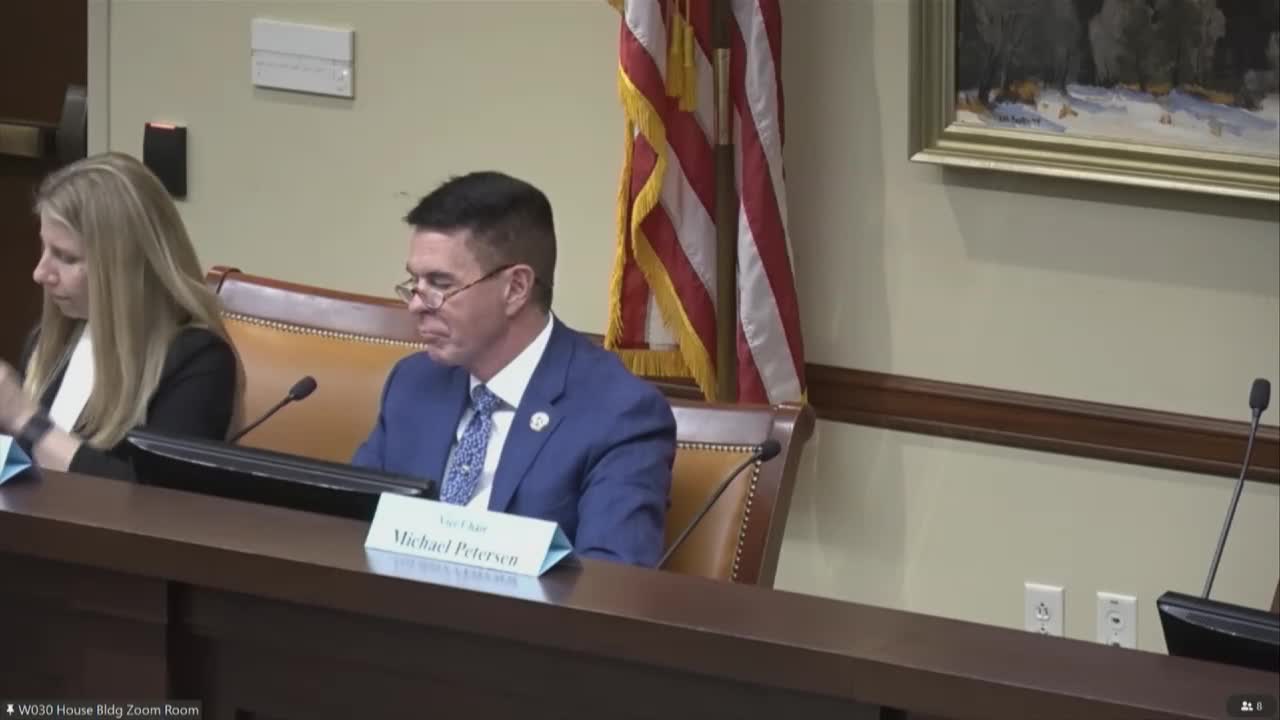 Committee advances bill extending licensing and tuition benefits to Department of Defense civilian hires