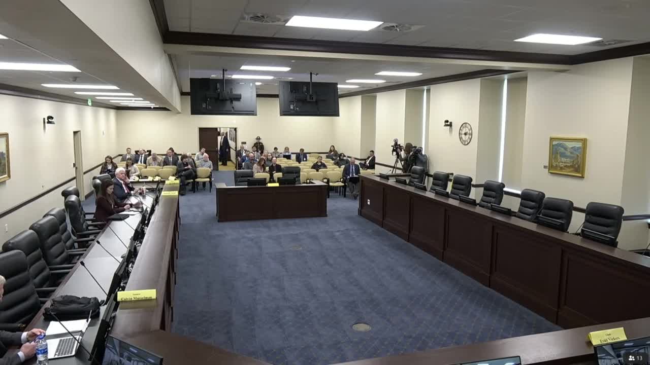 Senate committee backs bill to limit reporting of arrests not resulting in conviction