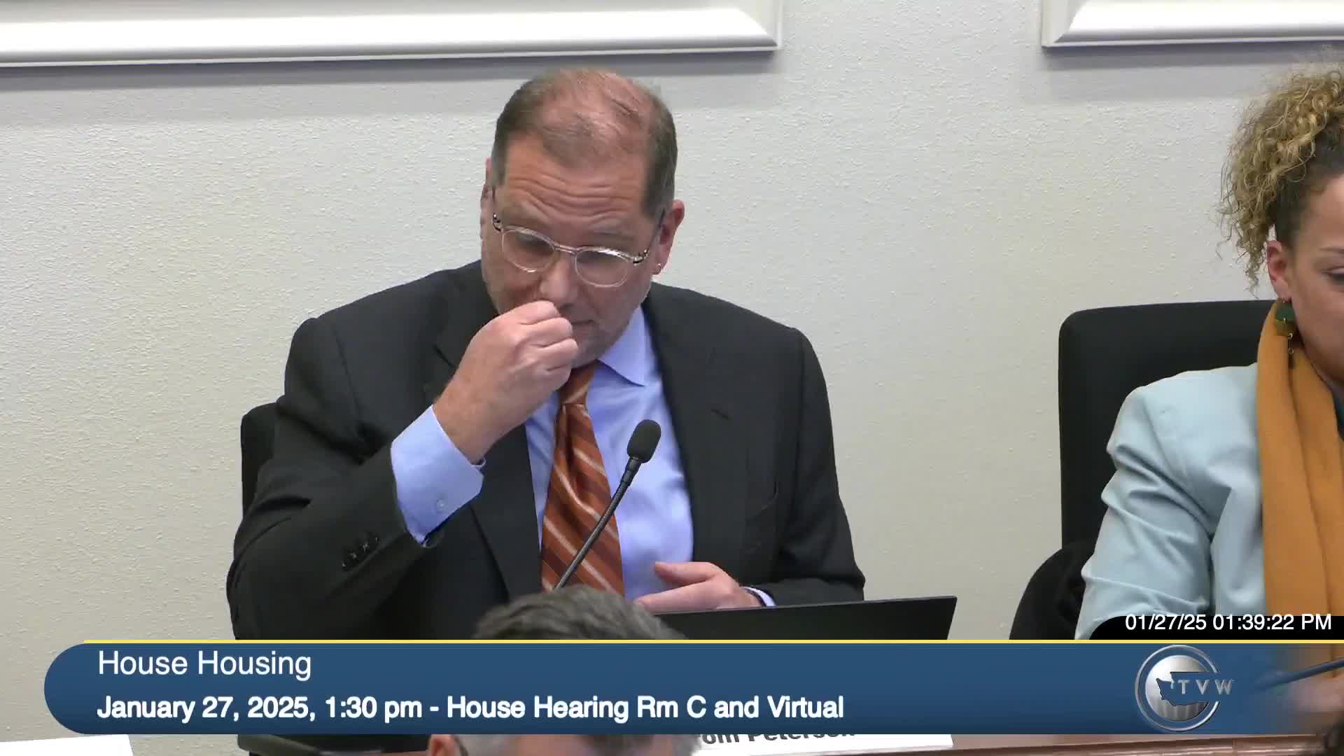 Committee hears bill to allow detached ADUs outside urban growth areas with limits and reporting