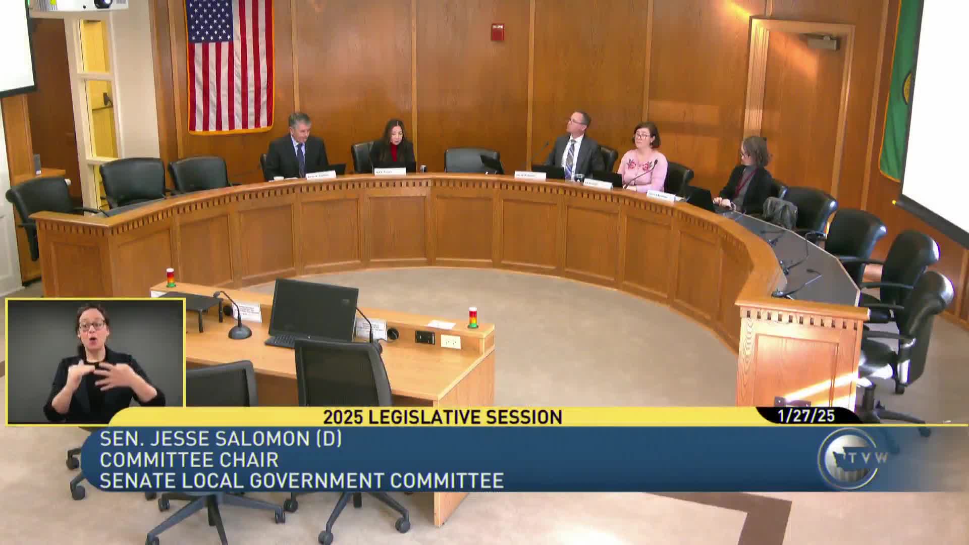 Bill would let local governments impose 0.1% sales-tax credit to fund commissioned officers, boost police academy classes