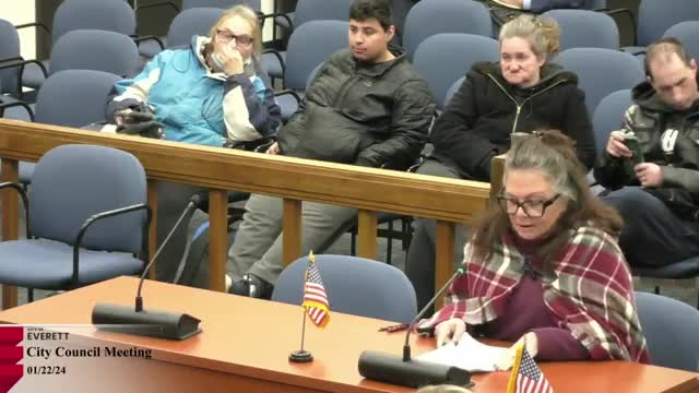 Everett residents demand transparency on $150K legal fees and city spending concerns