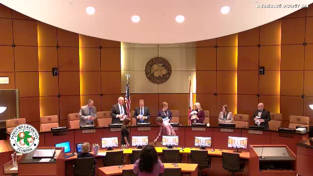 Florida lawmakers push for hands-free driving legislation to curb distracted driving fatalities
