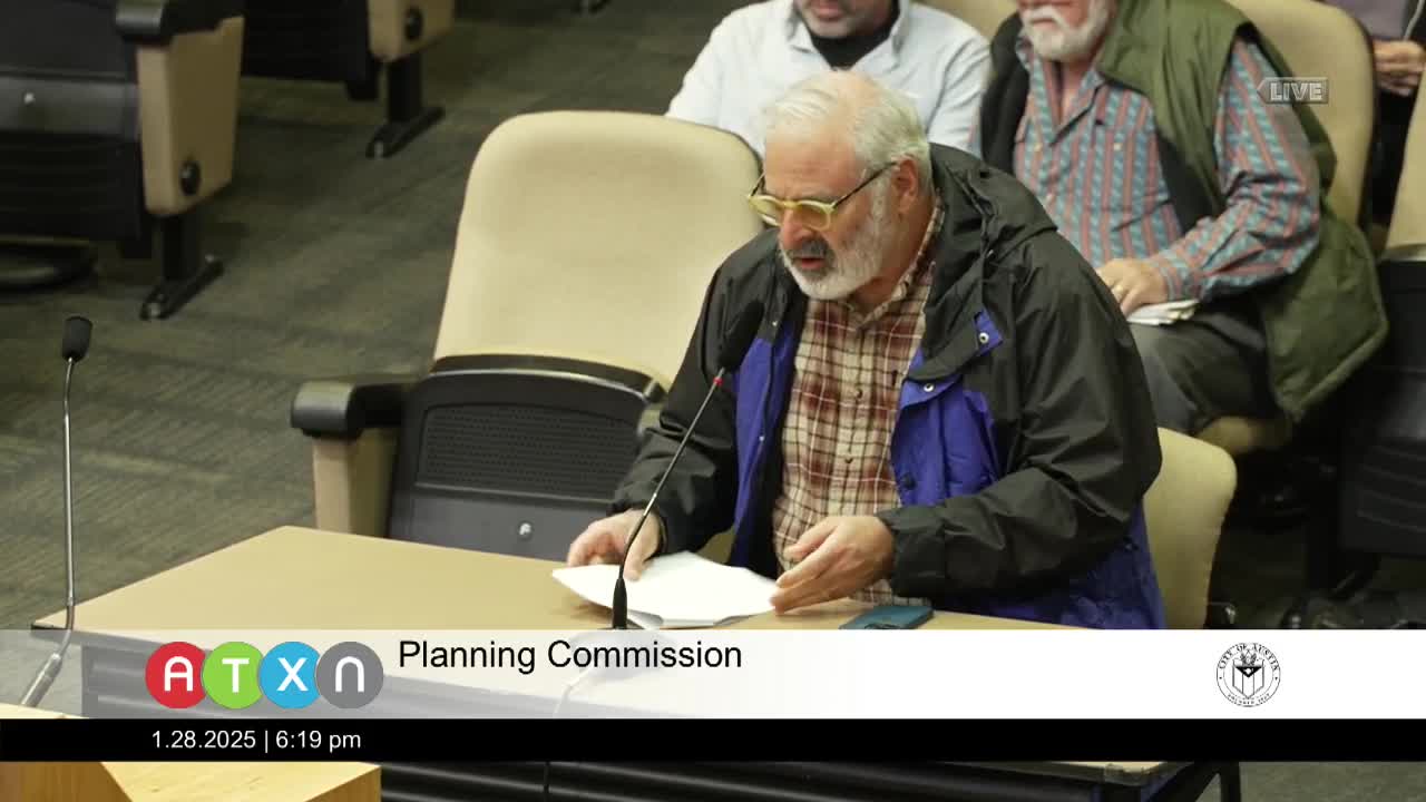 East Austin residents rally against proposed 90-foot apartment building at Manor Airport intersection