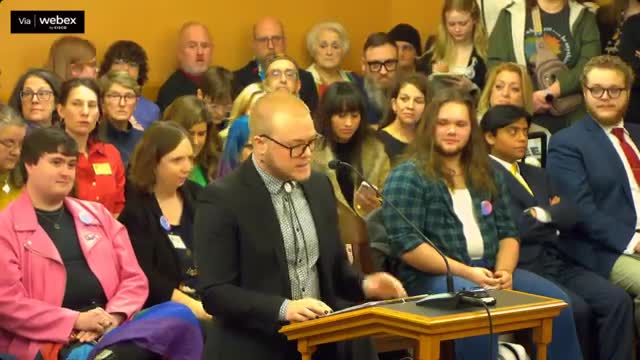 ACLU lawyer urges Kansas lawmakers to oppose SB 63 threatening youth healthcare rights