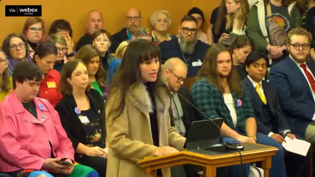 Chloe Cole and Jamie Reed testify against gender transition practices at Kansas legislative hearing
