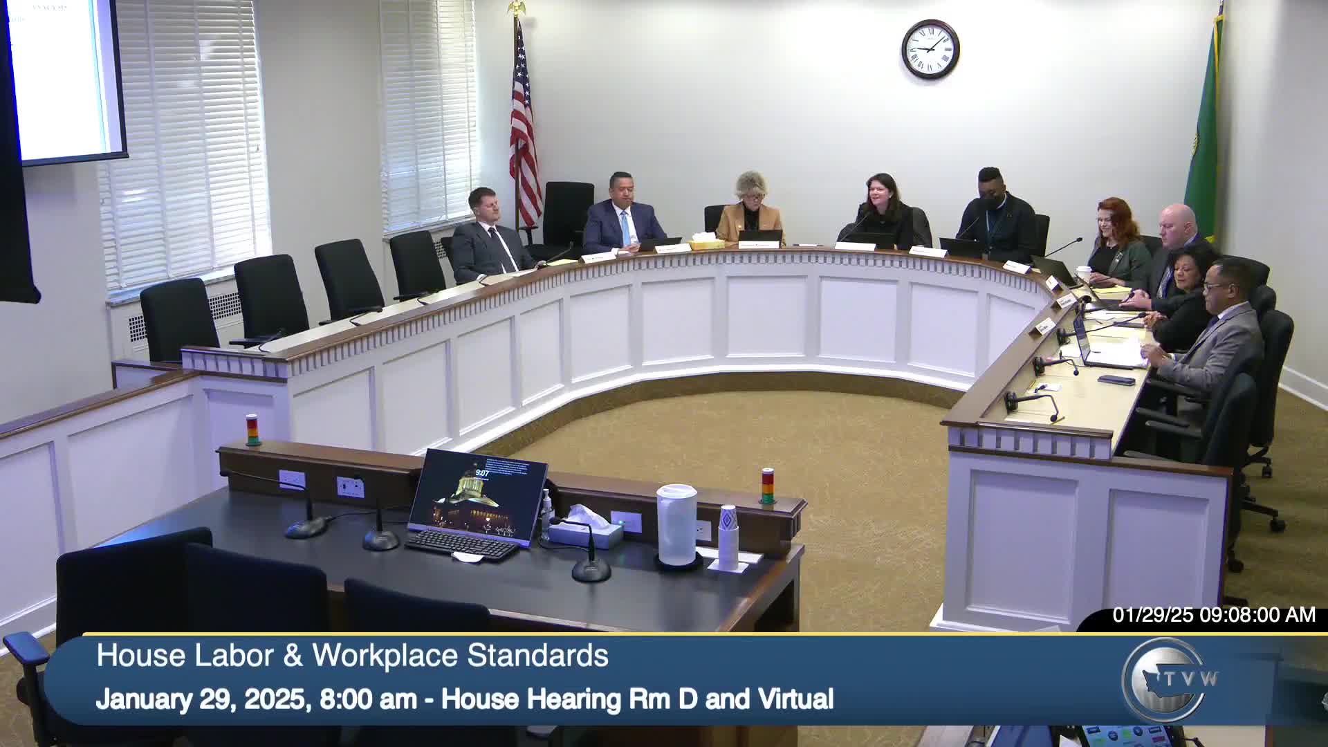 Testimony highlights workplace abuse as advocates support Bill 1524 in Washington hearing