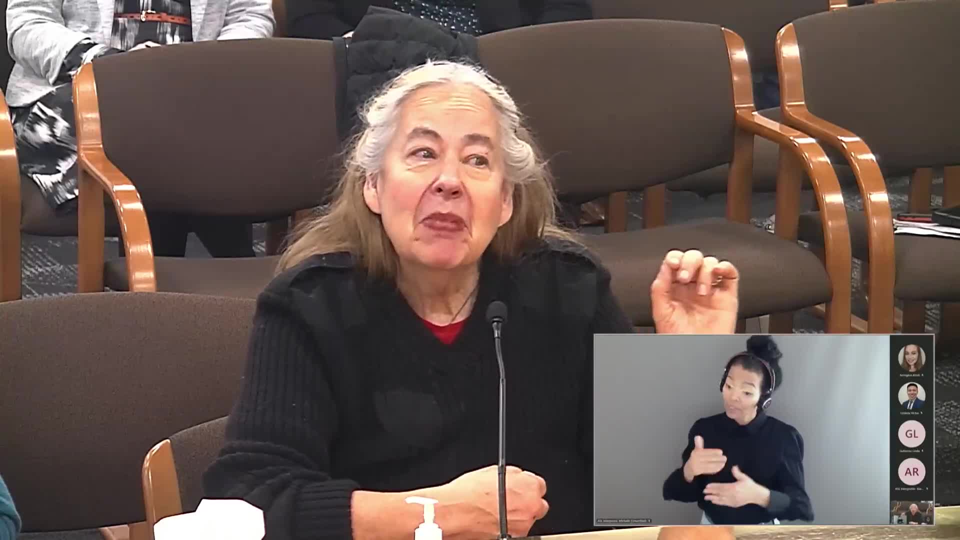 Oregon educators call for reform as TSPC background checks hinder innocent teachers' careers