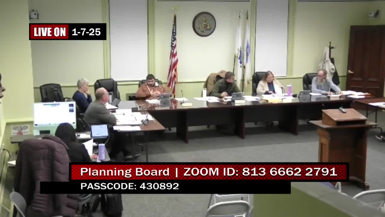 Planning board debates tiered site plan review bylaw, splits over municipal projects and design standards