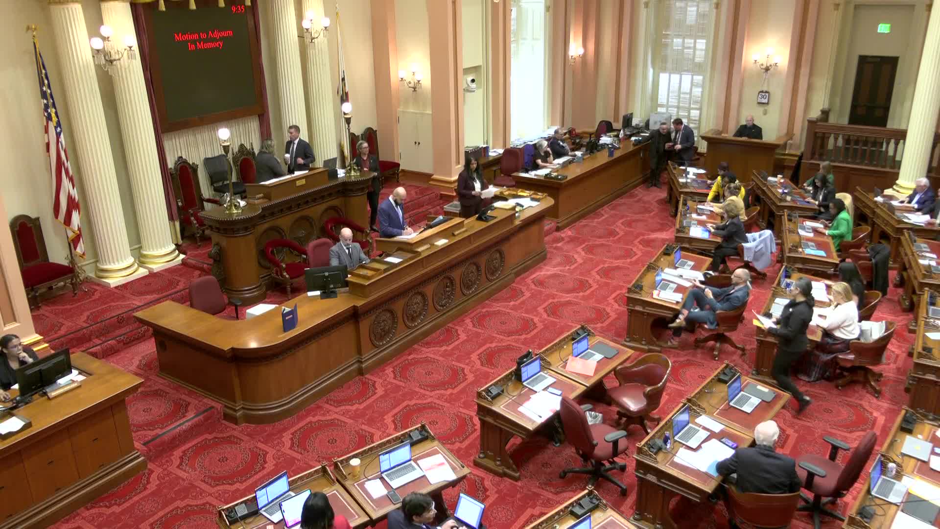 California State Senate honors baseball legend Ricky Henderson with memorial tribute