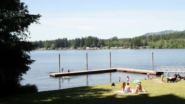 Bill highlights Kennydale Park's amenities as summer crowds flock to local favorite