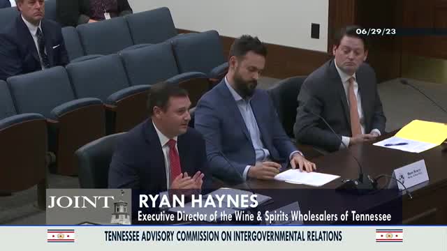 Knoxville pizzeria owner advocates for reduced liquor taxes to save local restaurants