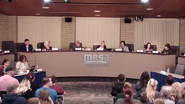 Mesa High School community defends traditional schedule and music programs against proposed cuts