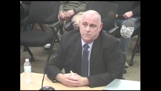 Selectmen approve single joint pole on Carol Hill Road to service two homes