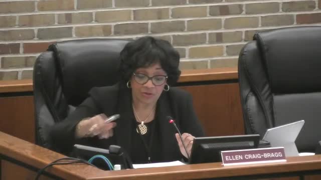 Resident urges leash law after repeated off-leash incidents; council and staff say ordinance language to be brought in January