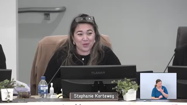 Waco ISD board approves 2025‑26 instructional calendar favored by staff and community voters