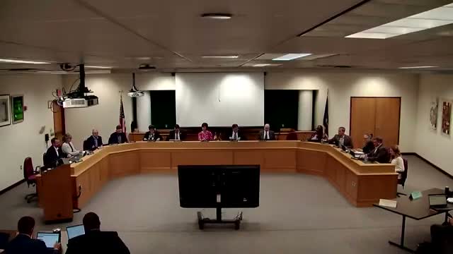 Student government updates and local reporter announces departure