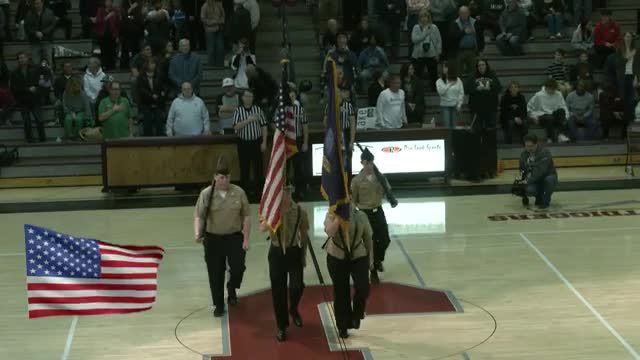 Hillcrest leads Jordan 27-26 at halftime after close first half