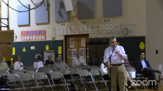 Unionville High School honors retiring teacher Betsy Hickman for 43 years of dedication