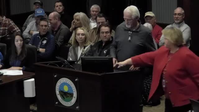 Clay County tenants and pilots press commission over hangar rent hikes, FBO management at Midwest National Air Center