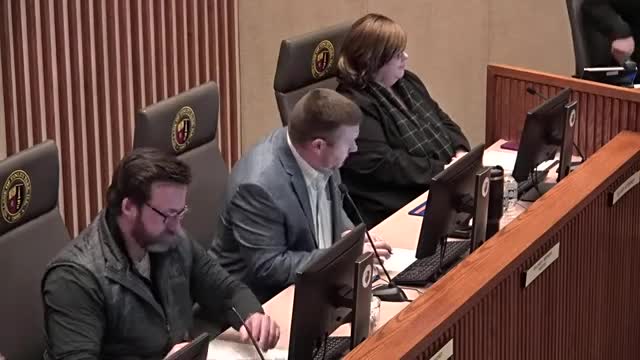 Tinley Park moves forward on liquor license and multiple contracts