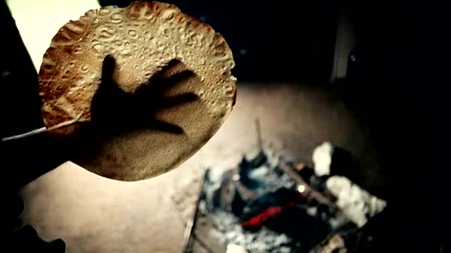 Exploring health benefits of sourdough bread and traditional diets in blue zones