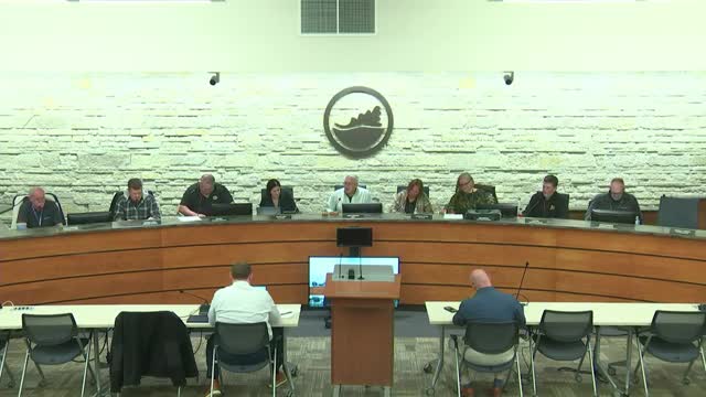 Oak Creek mourns former mayor Elroy Honadell's death at 94