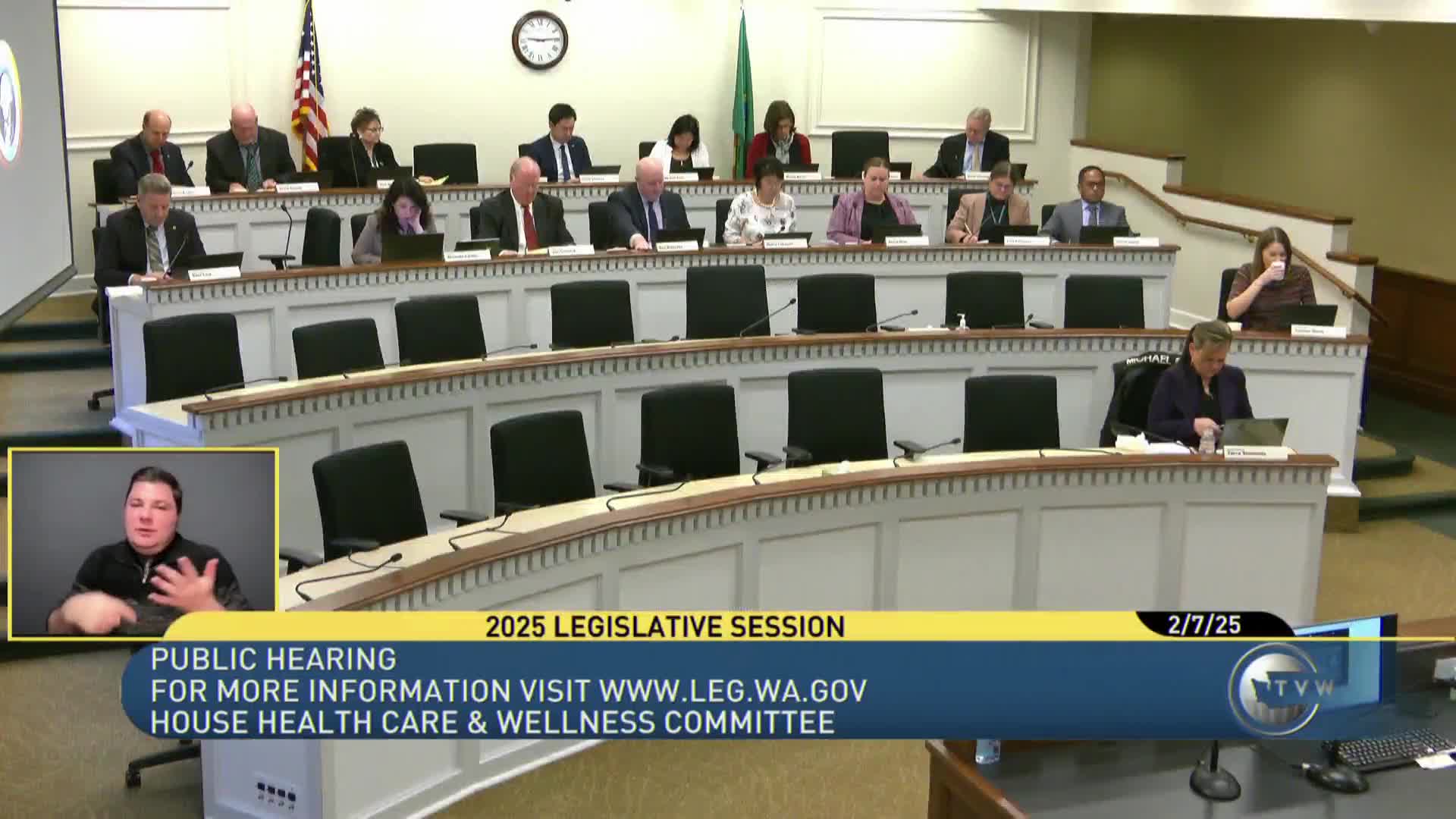 Bill would allow guaranteed Medigap issue after switch from Medicare Advantage; supporters and insurers clash