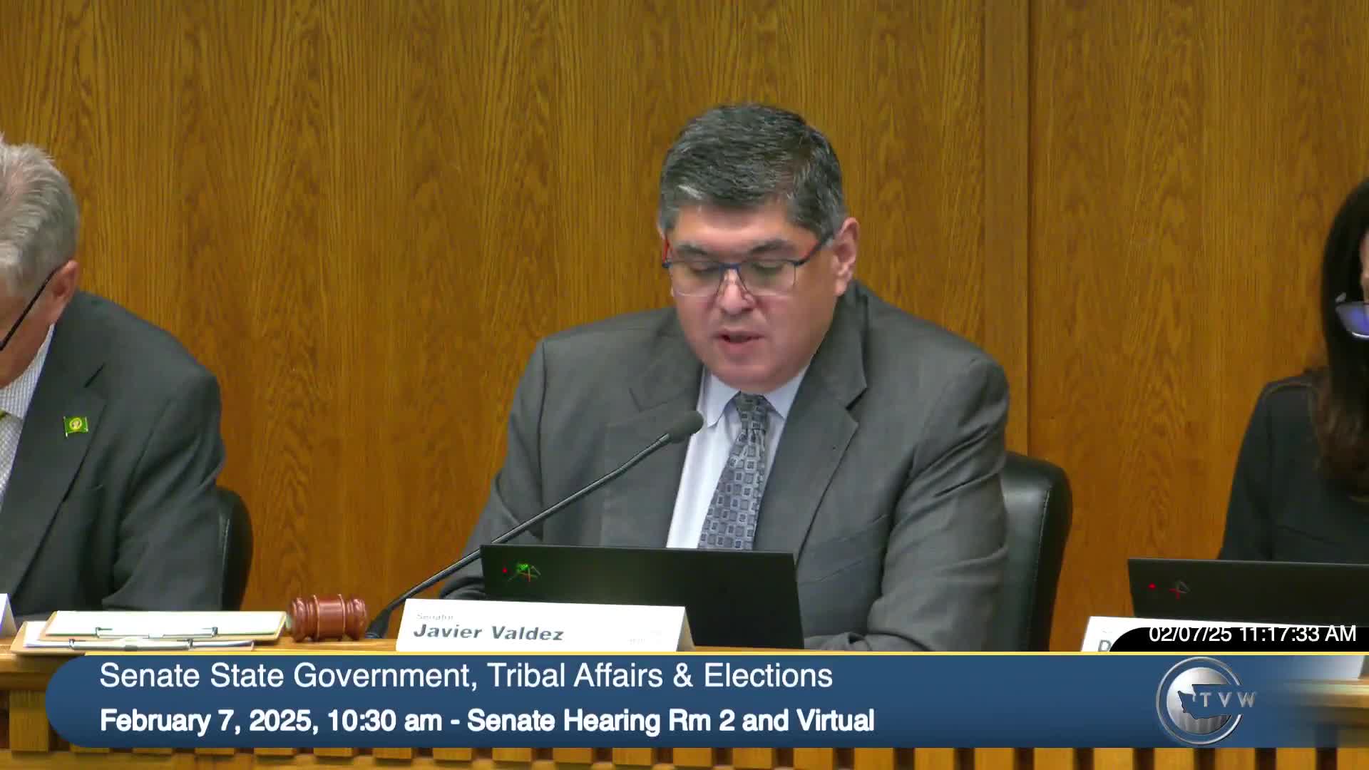 Senate Committee approves proposed substitute for Bill 5245 with recommendations