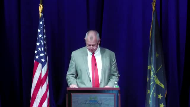 Lawrenceburg mayor outlines Riverwalk, union contract changes and downtown upgrades in State of the City address