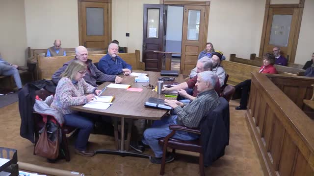 Board members note UCCI battery-storage model and report land-agent interest for large wind project in Edgar County