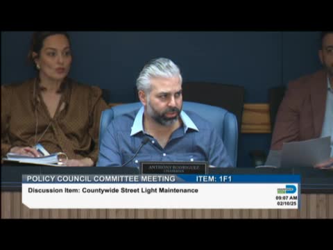 Commissioner Cabrera demands streetlight contract report at next policy council meeting