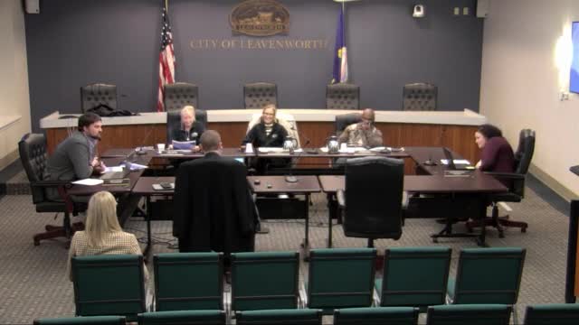 USD 453 superintendent warns enrollment drop forces about $2.5 million in cuts, cites housing and federal funding changes