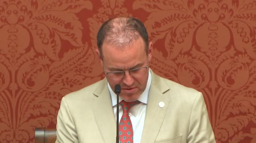 House narrows workers' compensation rule to apply only to self‑administered DSPD services