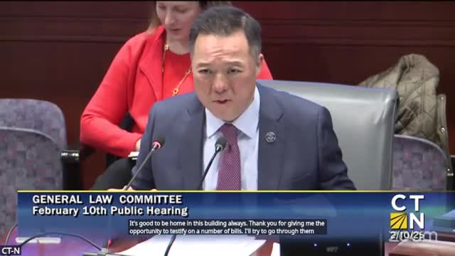 Connecticut bill targets social media addiction among minors with new regulations