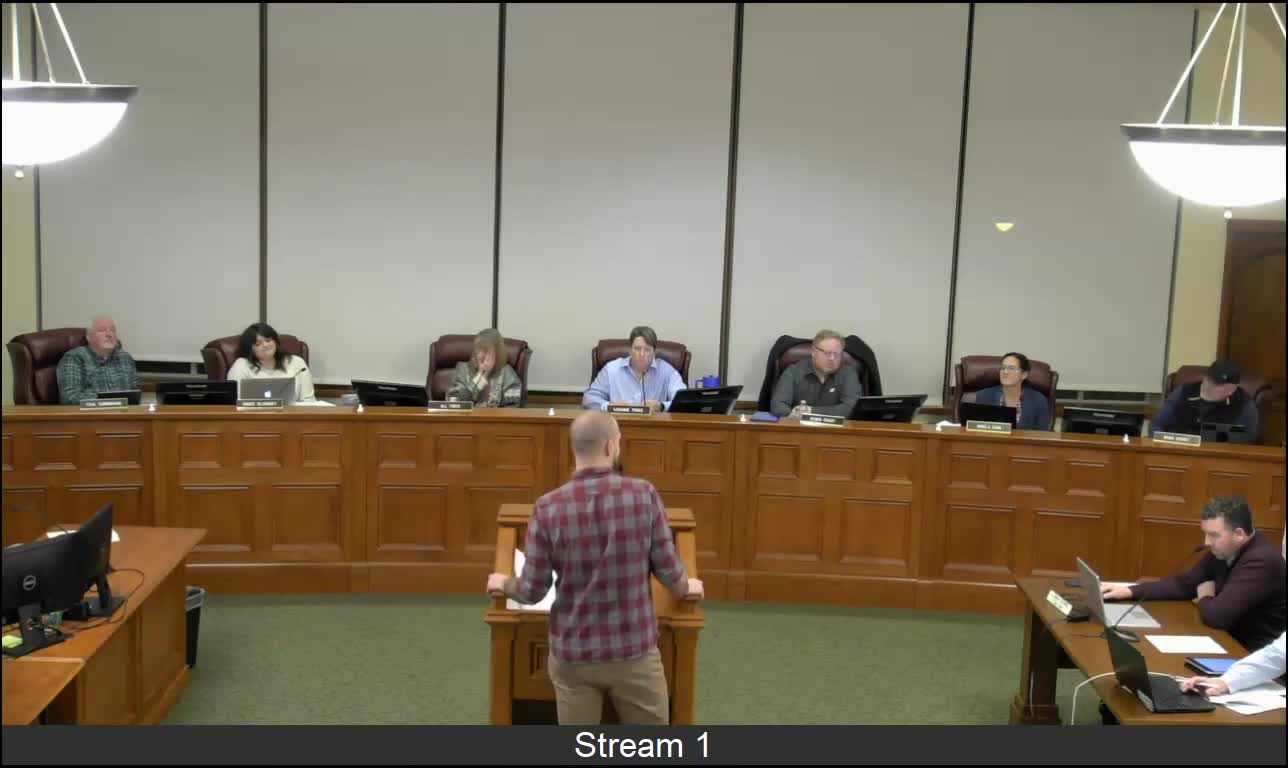 Commission recommends against citywide code change to narrow secondary residential rights‑of‑way on Murray Holiday Road