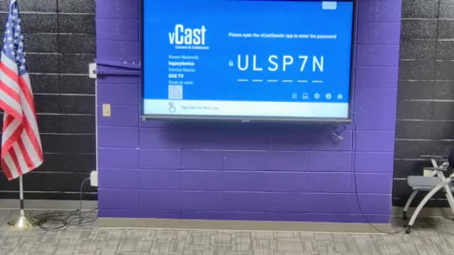 Auditors report unmodified cash‑basis opinion for Piper USD FY24; federal awards in compliance, some carryover adjustments noted