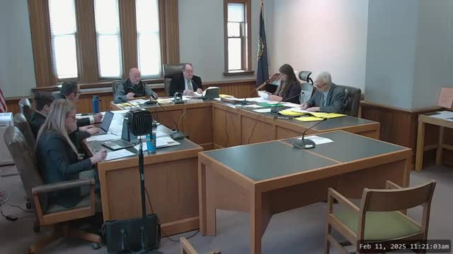 New Hampshire lawmakers debate voter data bill amid privacy concerns